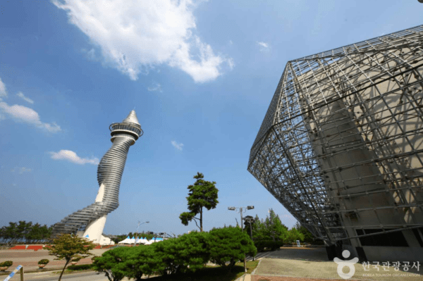 속초 가볼만한곳, 해변 풍경부터 닭강정까지 알찬 하루 완성