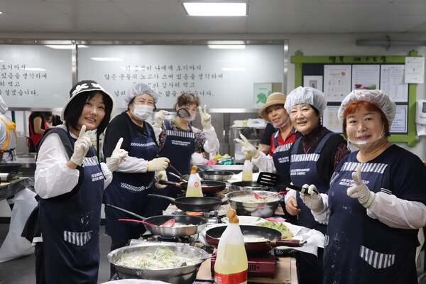철산복지관, 온동네 하나된 온(ON)동네 후라이데이 개최