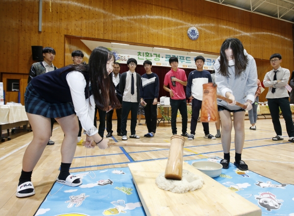 태안군, 친환경 로컬푸드로 안전한 학교 급식