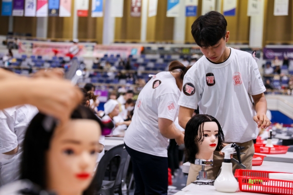 남서울대, 2019 월드 N-뷰티 프로페셔널 콘테스트 성황