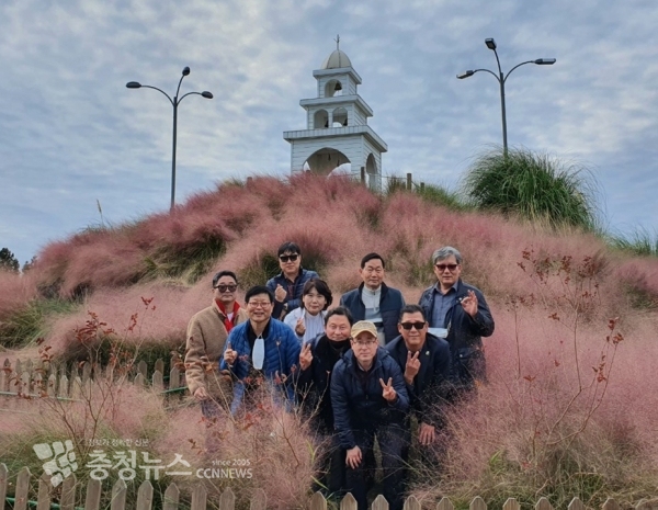 세종시기자협의회, 오감만족 제주 허브동산 문화탐방 나서