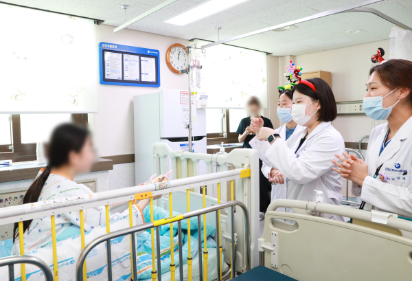 충남대병원 영양팀, 소아청소년 입원 환자에게 따뜻한 마음이 담긴 쿠키 전해