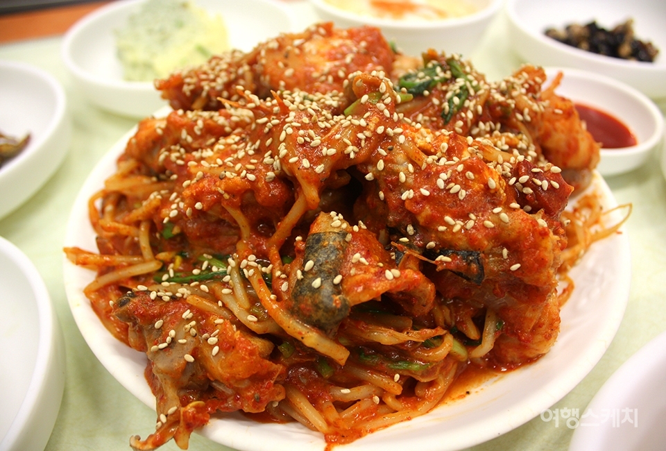 [미식 여행] 미안할 정도로 못생긴 아귀가 입맛을 당긴다