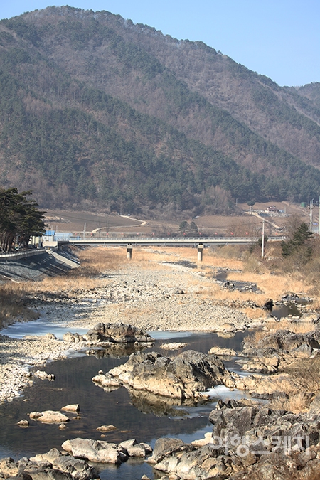 [신정일의 한강1300리 걷기 ②] 삼척시 하장면 광동리에서 정선군 임계면 월탄리까지