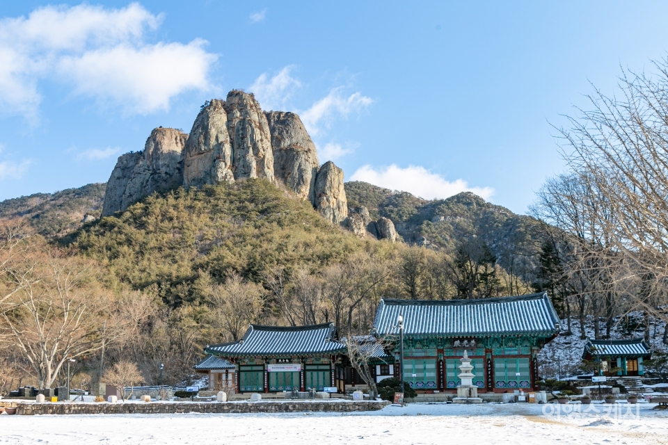 대자연이 빚어낸 비경속으로, 주왕산국립공원 얼음 트레킹