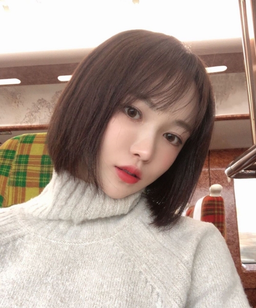 하트시그널3 서민재, 인스타 공개 근황…단발여신 비주얼