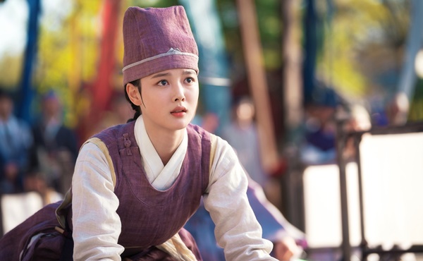 공명, 김유정에 등 돌렸다? 홍천기 일촉즉발 스틸컷 공개