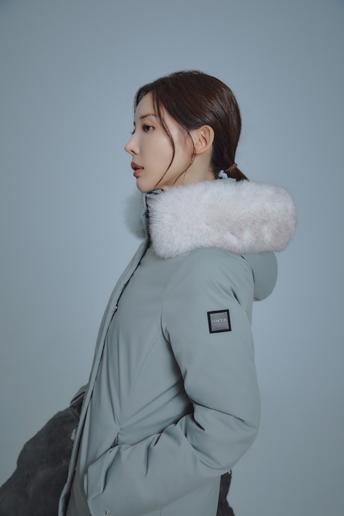 여성들의 우아한 겨울…마운티아, 사가퍼 다운 자켓 3종 
