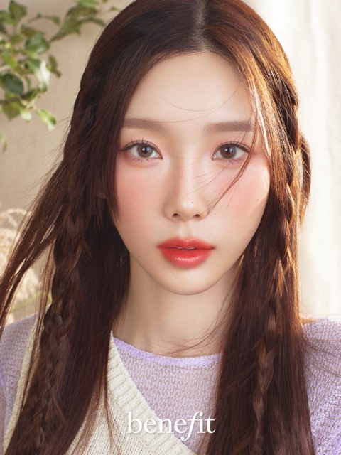 태연, 가을 담은 베네피트 화보...러블리 탱구의 9월