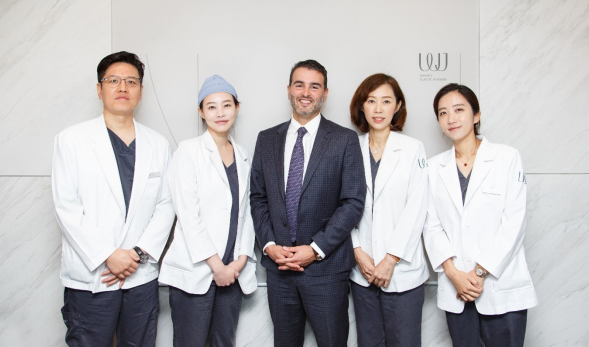 WJ원진성형외과의원, 멘토 부스트 런칭 기념 멘토 교수진 방문