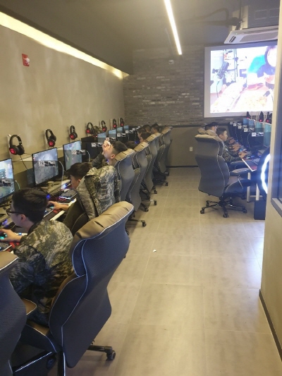 철구 PC방 포항 원동점 점주가 밝히는 인기의 배경