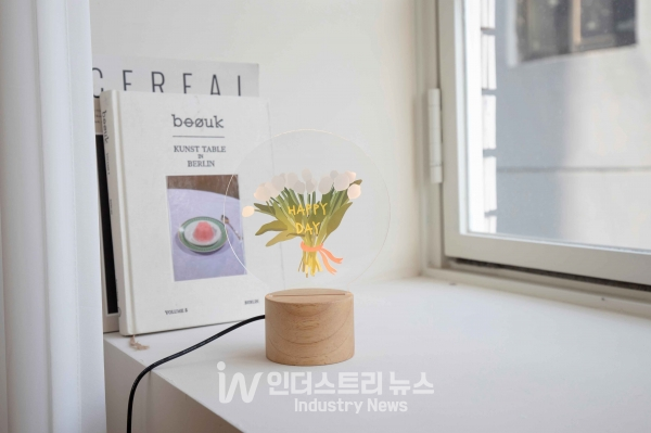 애드피아몰, 아크릴 제작 가능한 굿즈 상품 판매