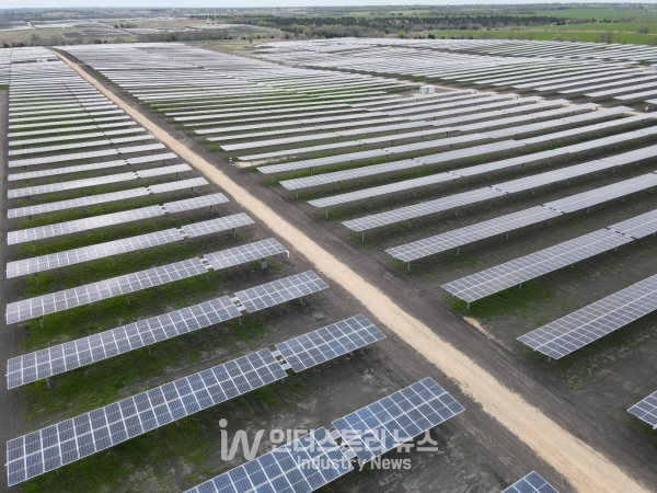 한화큐셀, 미국 태양광 시장 영향력 확대… 텍사스에 168MW 발전소 준공