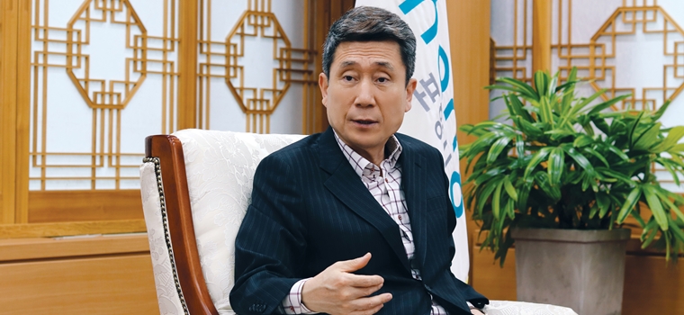 [In터뷰] 이강덕 포항시장, 대한민국 산업 이끈 포항의 철강, 이제는 이차전지다