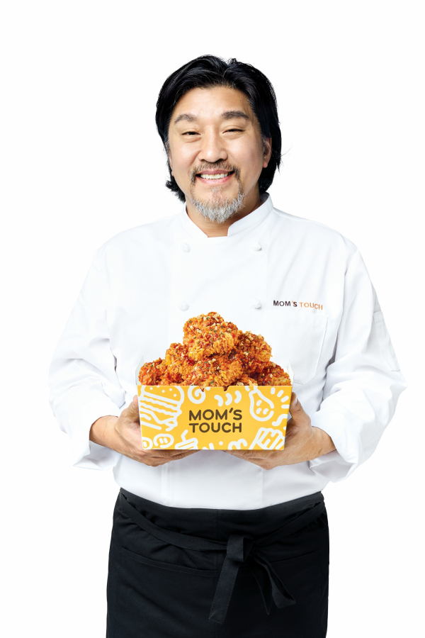 맘스터치 에드워드 리 빅싸이순살, 역대 치킨메뉴 중 최단기·최다판매