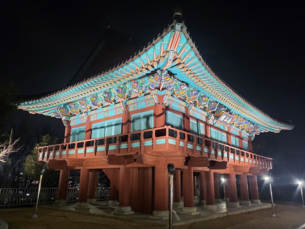 김천시, 남산루·자운정 야간 경관조명등 설치