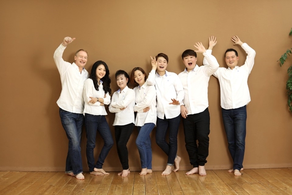 안산 리마인드 웨딩 촬영 전문 팝콘 스튜디오, 인상 사진작가의 꼼꼼한 촬영으로 고객 만족 이끌어