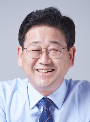 김정호 의원, 세무사 자격증대여 알선자 처벌 법안 발의