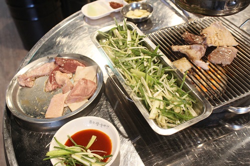 고깃집 창업 브랜드 여장군이 더욱 특별한 이유? 차원이 다른 돼지특수부위 맛