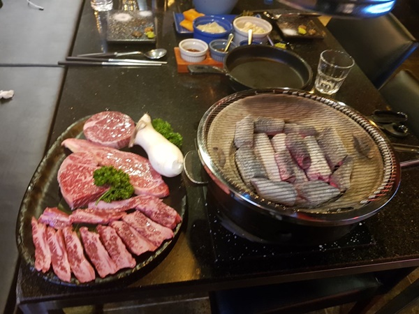 동경화로, 한우 코스요리…부위별로 맛볼 수 있어