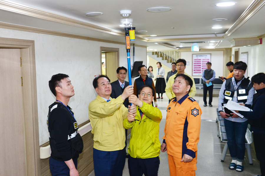 황세영 울산시의장, 국가안전대진단 요양병원 현장방문