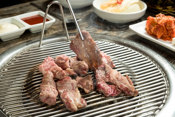 고깃집 프랜차이즈 창업의 성공 조건은? 가성비, 최상급 돈육 그리고 차별화