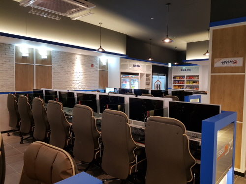 시즌원 PC방, PC방 창업 시 생존율 높은 프랜차이즈 선택해야