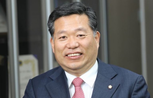 김종회 의원 농번기 농어촌 외국인 근로자 체류기간 5개월로 확대