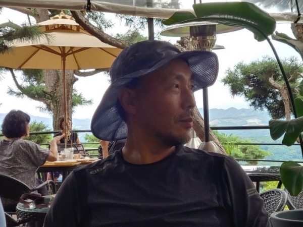 사방이 바다인 제주에는 바다다 사방이 山인 원주에는 사니다