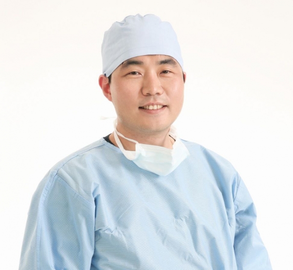 부산큰병원 우영하 병원장, 척추 명의 명성 이어가
