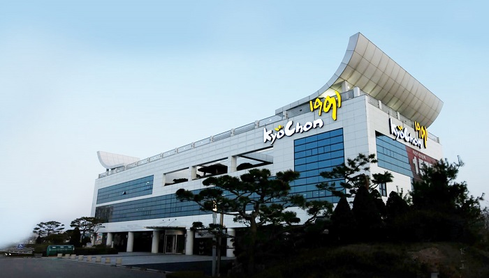 [SR유통] 교촌에프앤비, 2분기 매출 1,234억원…전년比 12.1%↑