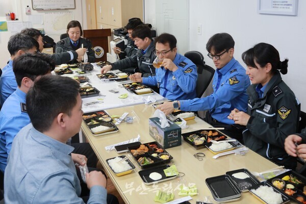 부안해경서장, 설 명절 대비 일일 파출소 현장 체험 나서