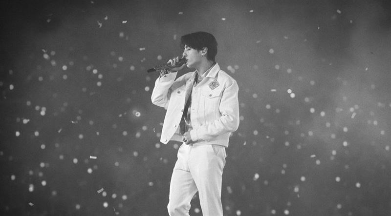[BTS News] 방탄소년단 정국 ‘Still With You’, 사운드클라우드부터 틱톡까지...“연예인들의 최애곡”