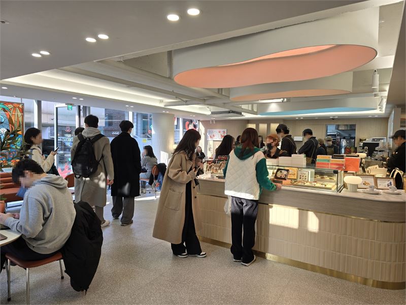 [기자가 간다] 롯데GRS 야심작 쇼콜라 팔레트, 초콜릿 직접추출 통할까