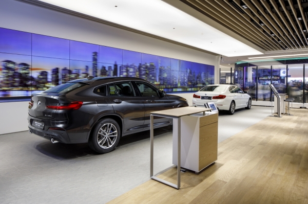 BMW 코오롱모터스, 위례 스타필드에 세계 최초 BMW 스마트 쇼룸 오픈