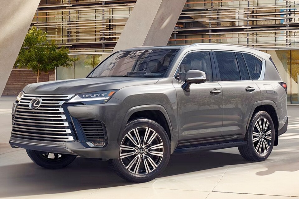 3월 출시될 렉서스 하이브리드 SUV LX 700h, 연비는 8.5km/l?