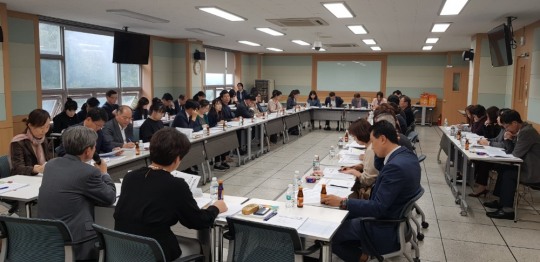 안전하고 건강한 급식을 위해 지혜를 모으다
