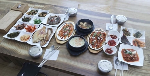 평창 맛집, 푸짐한 상차림과 정갈한 손맛 ‘전라도밥상’