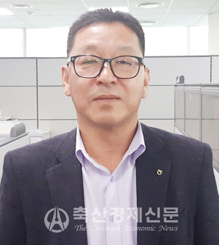 박봉식 안심축산판매부장(농협 축산물유통사업소)