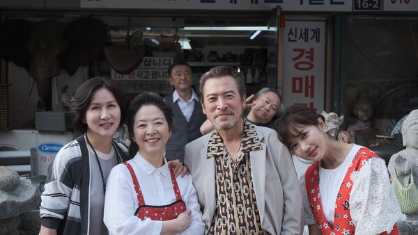부산의 과거부터 미래까지 잇는 이야기…부산 영화 3부작, 올해 산복도로 개봉으로 스타트