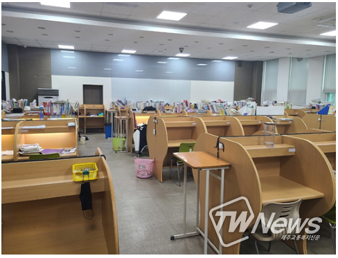 윈터스쿨 모집하는 펜타스기숙학원, 평일 수학 수업 집중 진행