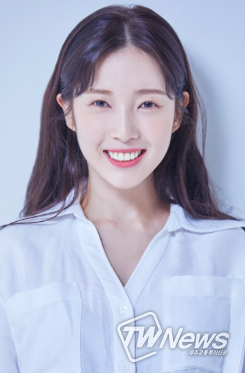 윤채경, 드라마큐브 ‘카밍시그널 멍냥멍냥’ 캐스팅