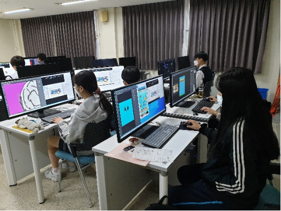 미래형 게임인재 꿈꾼다. 경기게임아카데미 오픈클래스 참여한 경기경영고등학교