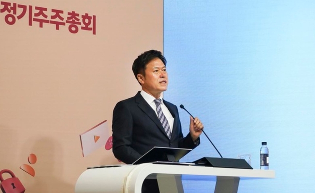 [특징주]SK텔레콤, 인적분할과 액면분할 소식에 주가 상승