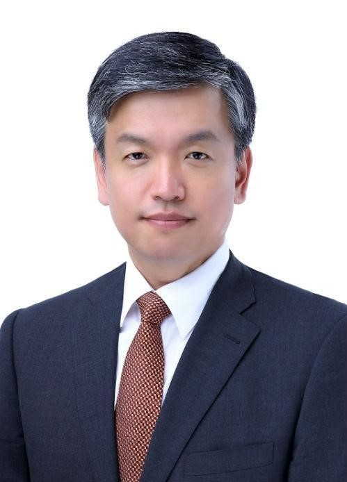 정통 경제관료 최상목 신임 경제수석 프로필