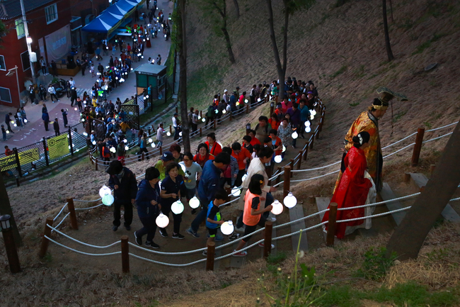 대구 달성토성마을축제, 별을 밝히다 개최