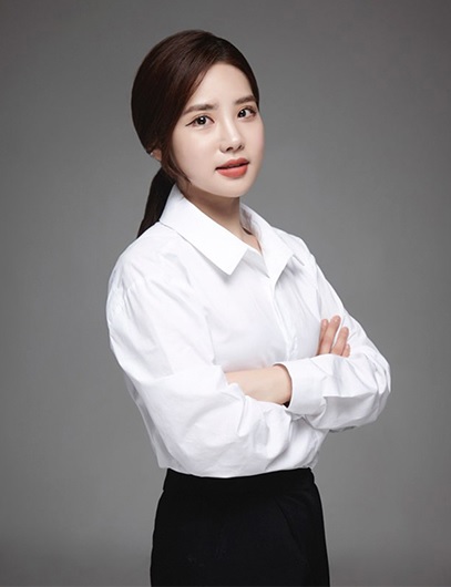 강남 준오헤어 초아 헤어디자이너, 1:1맞춤 헤어시술 진행