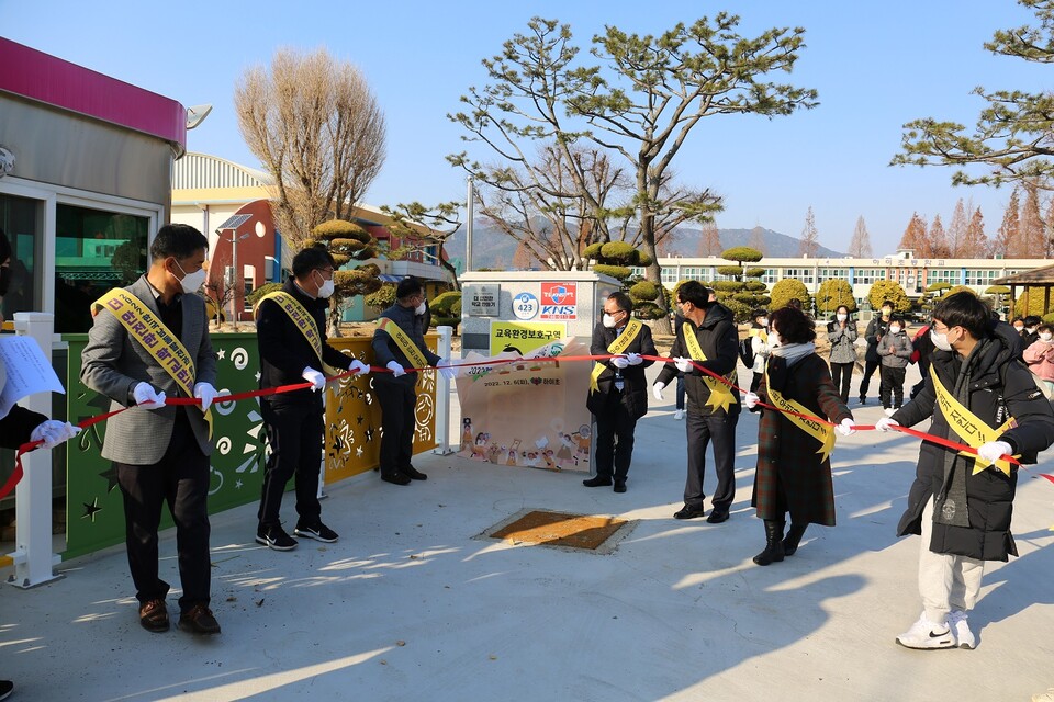 남동발전, 경남 사천지역 4개 초등학교 안전시설 지원
