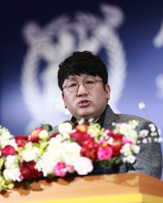 ‘인터내셔널 뮤직 리더’ 방시혁 빅히트 엔터테인먼트 대표가 작년에...