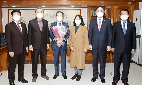 한국협동조합협의회장에 이성희 농협회장 선출